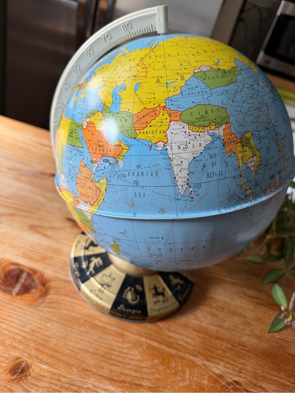 Vintage World Globe with Zodiac Base - Picture 4 of 6